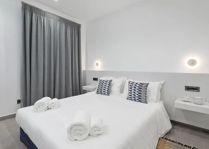 Driftwood Luxury By Whitedream